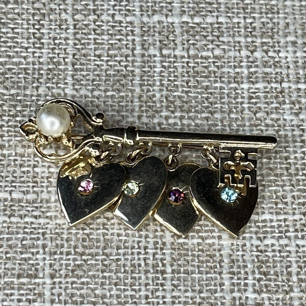 Brooch Pin 2 Inch Birthstones Key Hearts Dangle Rhinestone Gold‎ Tone Metal Bar